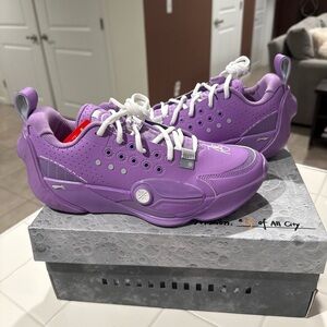 Li-Ning Way of Wade All City 13 “Lavender” (7 M/8.5 W)